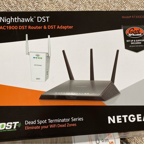 NETGEAR Nighthawk DST - AC1900 DST Router (Model R7300DST) & DST Adapter - Picture 5 of 10